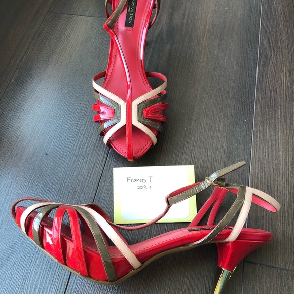 Louis Vuitton patent leather strap sandals - Picture 2 of 8